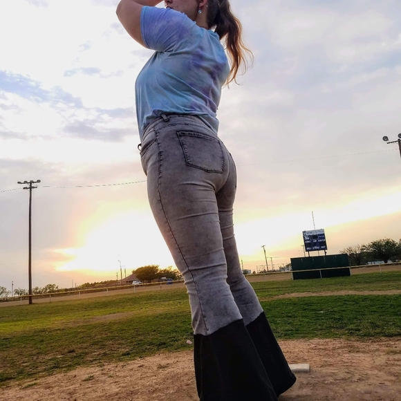 Lucky & Blessed L&B Gray Acid Wash Flare Jeans - Picture 6 of 11